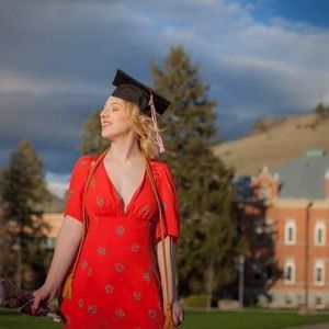 Meet your Posher, Zoie